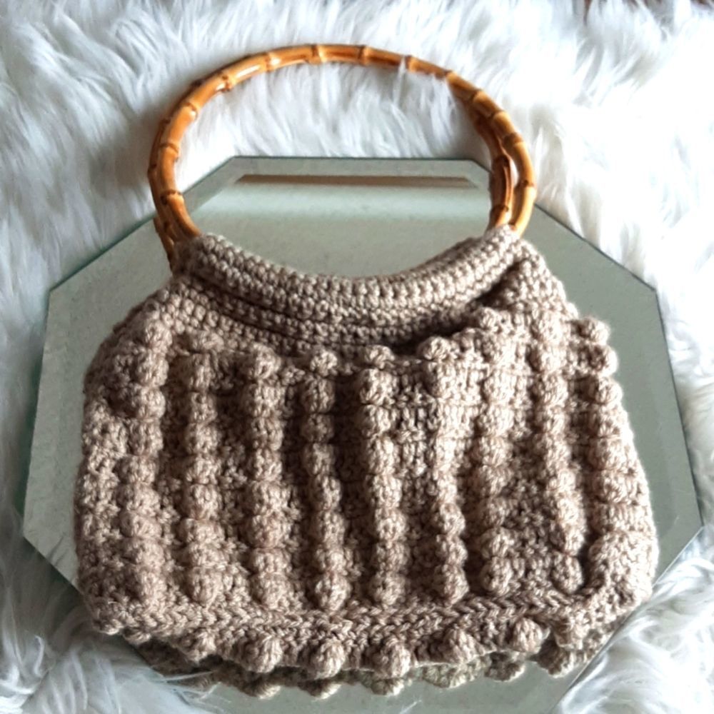 HANDMADE TAN Chroched Purse‎ Bamboo Handles New